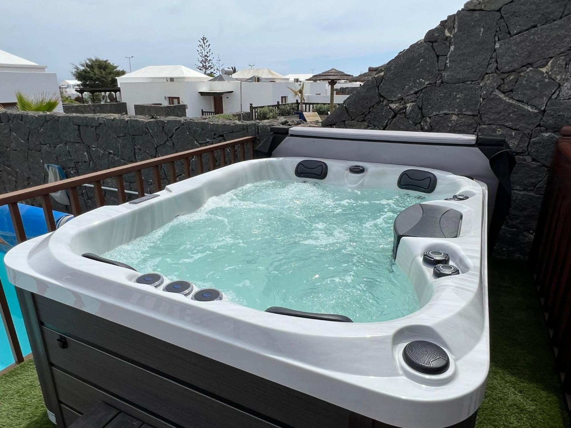 Villa 61 Playablanca Lanzarote Pool Spa Коста Бланка Экстерьер фото